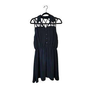 Black Sleeveless Paper Crane Dress With Crisscross Neckline & Button Front - Siz